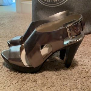 Michael kors sandals